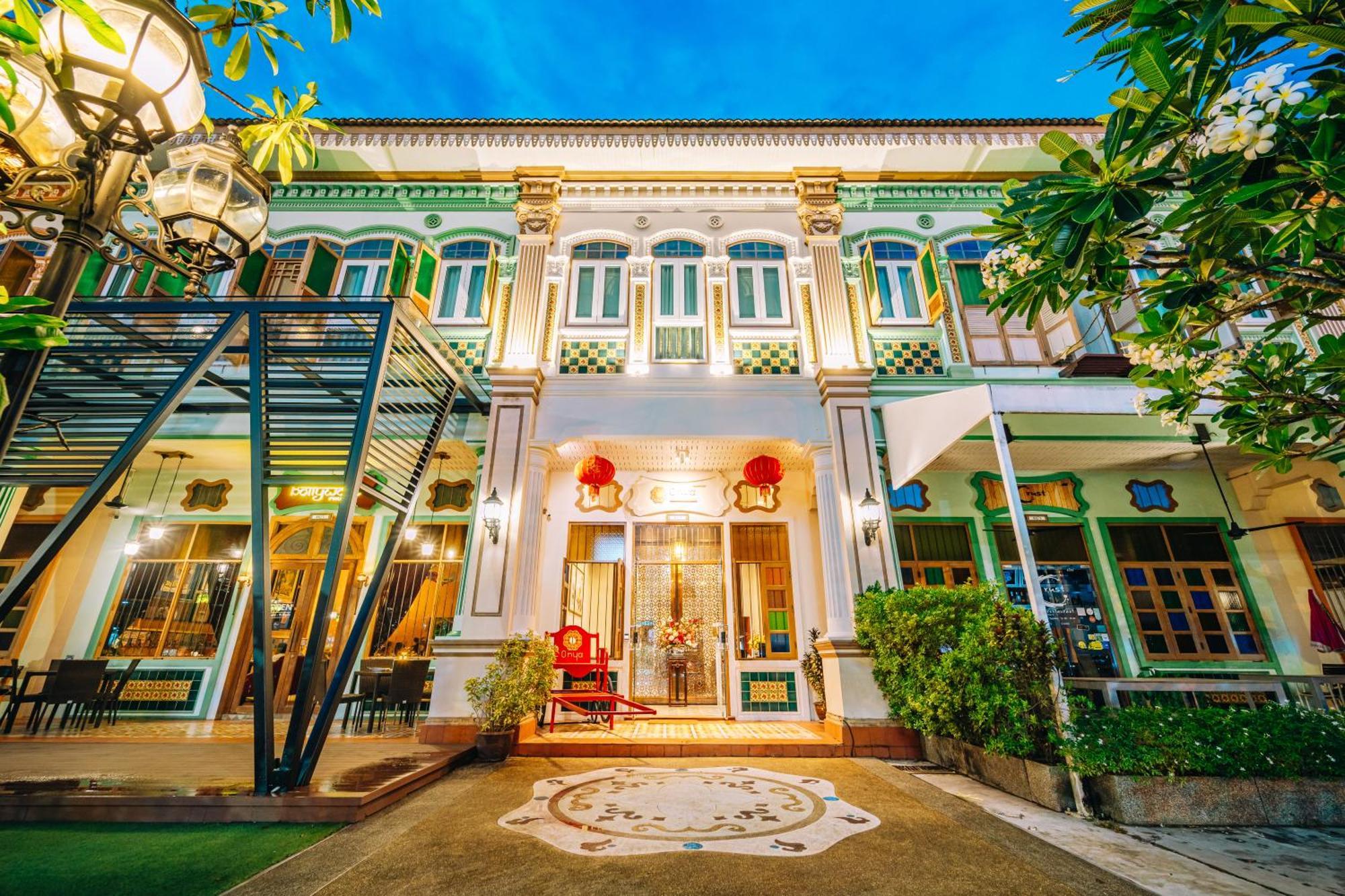 O'Nya Phuket Hotel Exterior foto