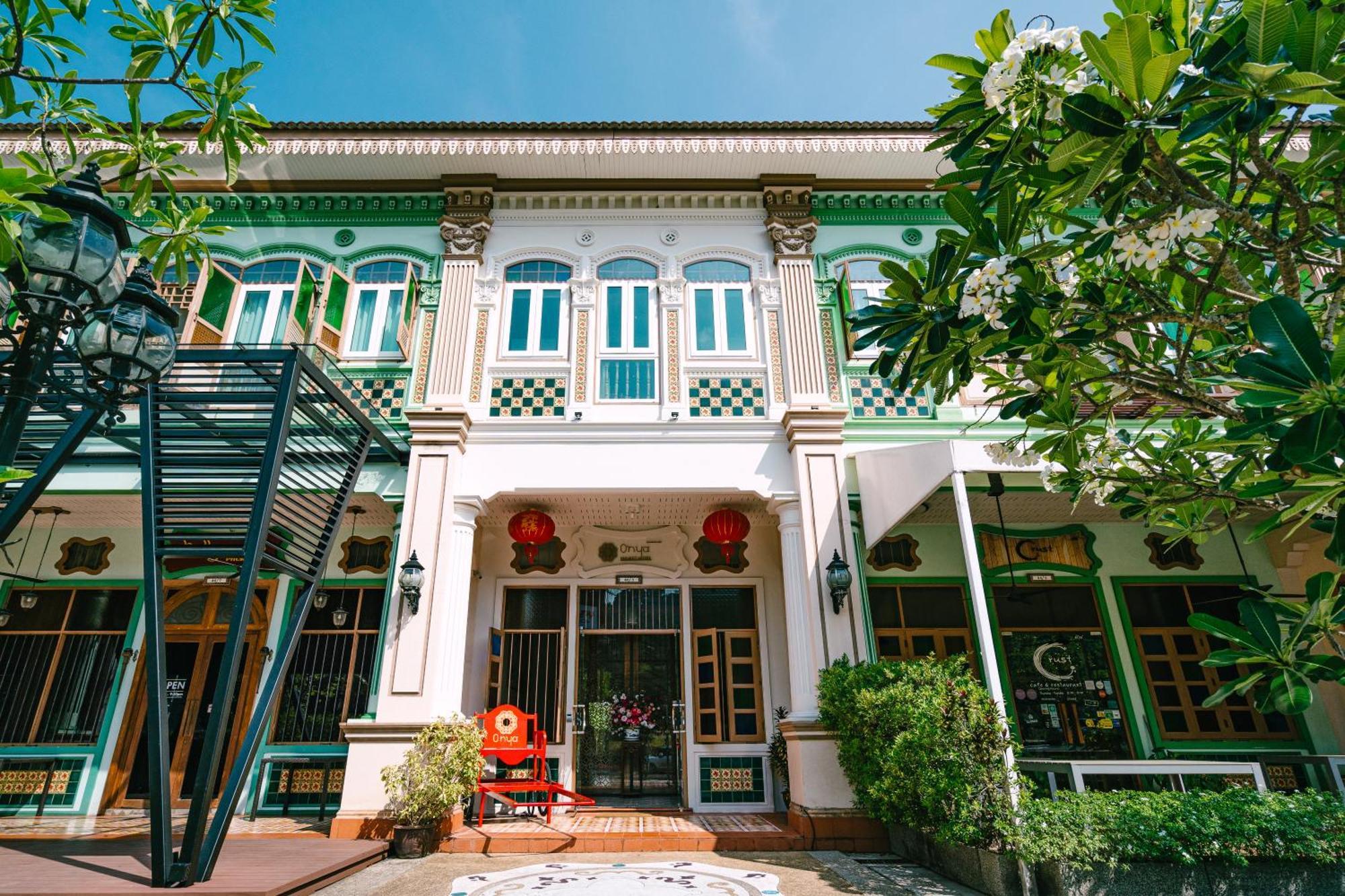 O'Nya Phuket Hotel Exterior foto